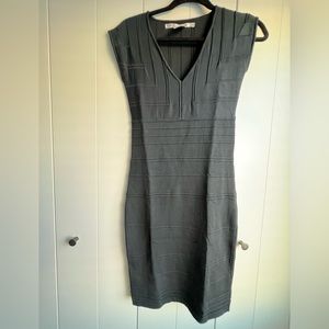 Max Studio Bodycon Dress | Gray | S